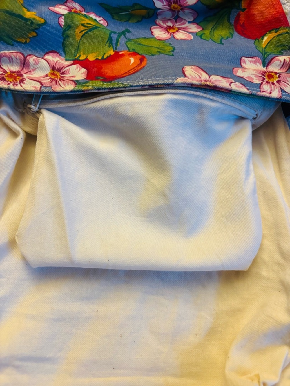 Vintage Liz Claiborne Fruit-Themed Canvas Purse - Picture 9 of 15